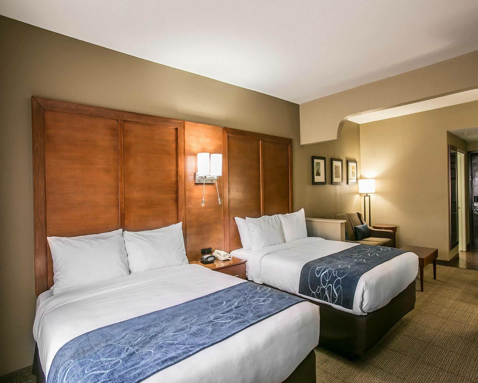 Comfort Suites Austin Nw Lakeline מראה חיצוני תמונה